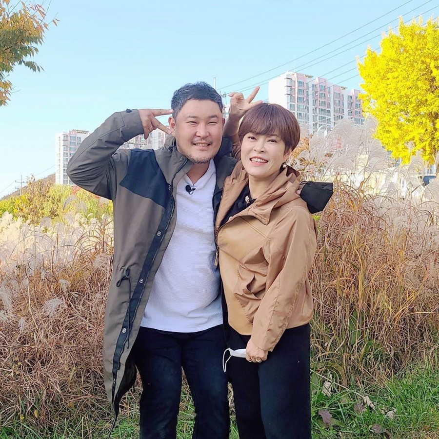 "애로부부 출연후 국민변강쇠돼"…조혜련, 100kg 넘긴 동생 조지환과 '훈훈'