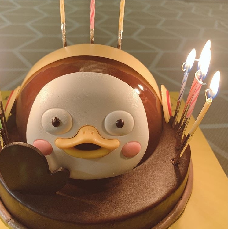 "내가 대신 불 끌게" 이윤지, 눈물의 펭수 생일케이크로 故박지선 추모