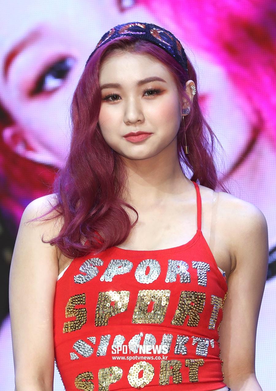 [포토S] 시크릿넘버 데니스, 패션은 한여름