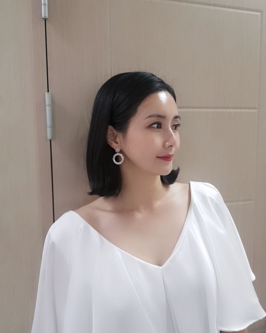 '이랜드 며느리' 최정윤, 44세라고는 믿기지 않는 '청담동 며느리룩'