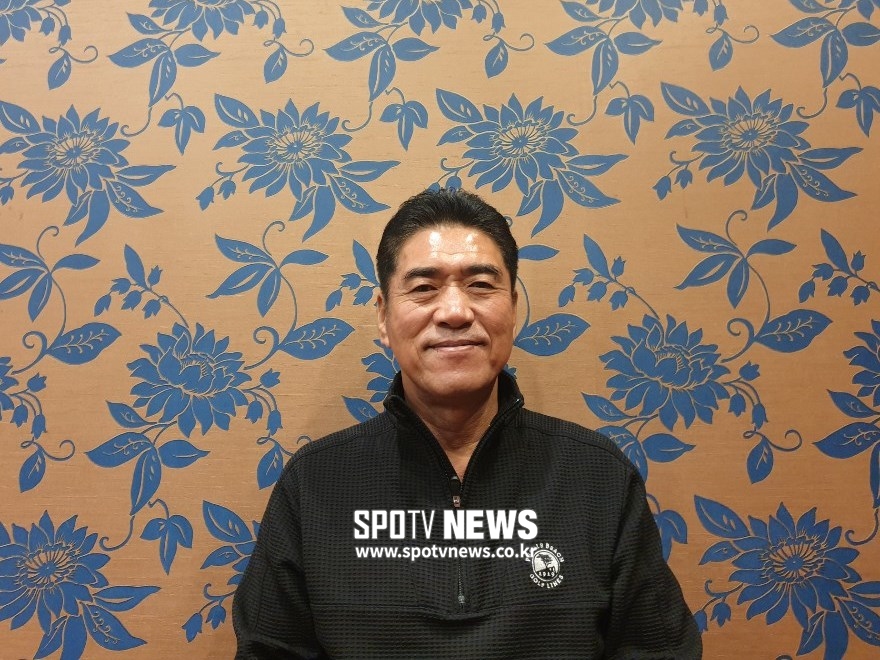 “우리 막내, 참 잘 컸죠?” kt 창단 사령탑이 보내는 가을의 응원편지