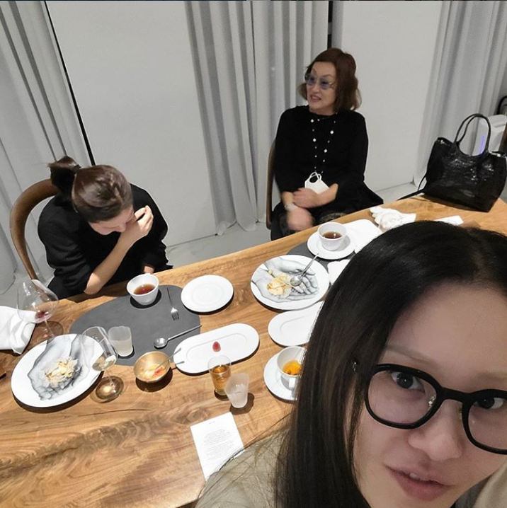 '50세' 고현정, 누가 고현정인지 헷갈리게 만든 뿔테안경 근황…'역대급 동안'