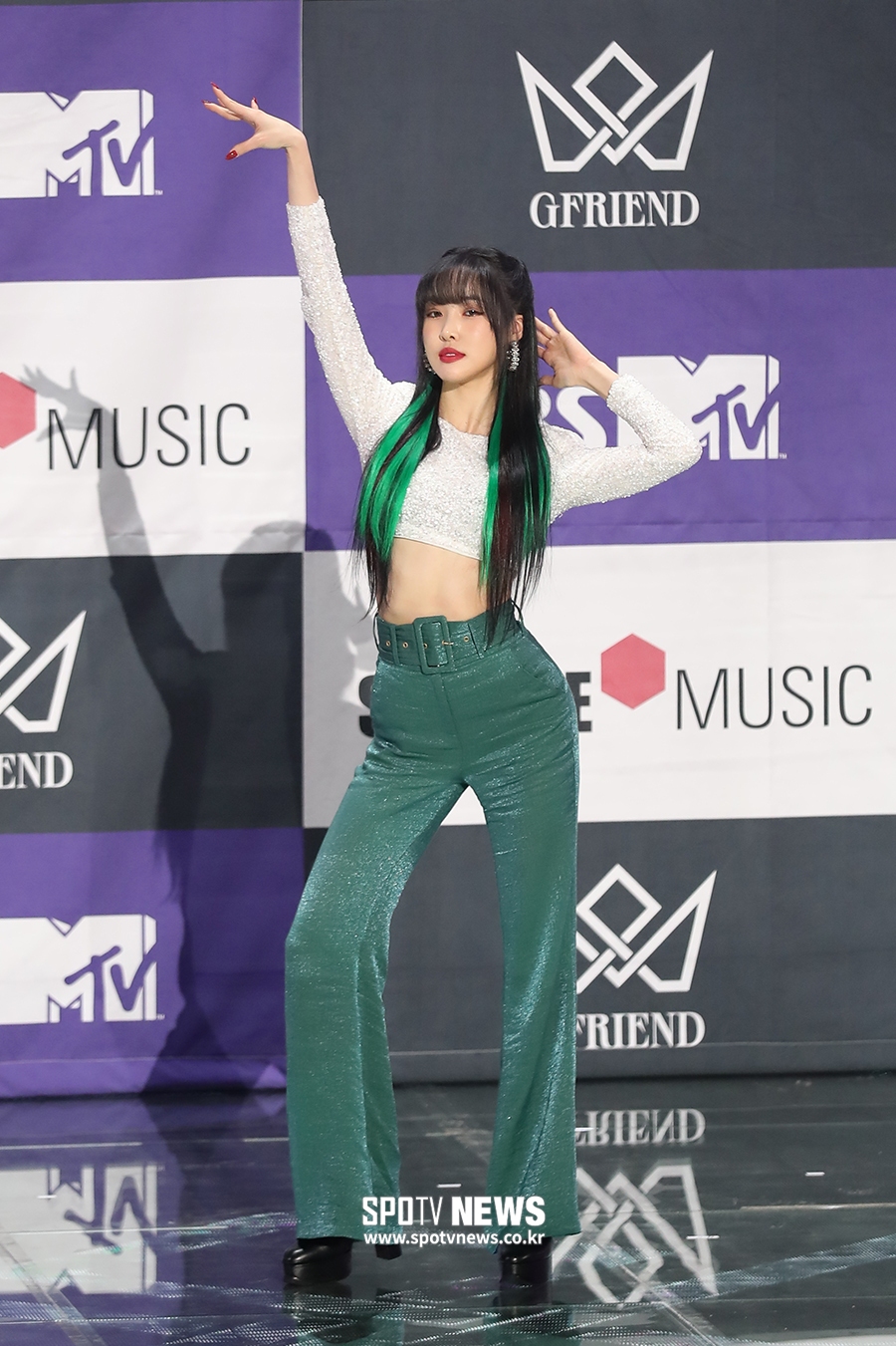[포토S] 여자친구 유주, 밀레니얼 '디스코걸'