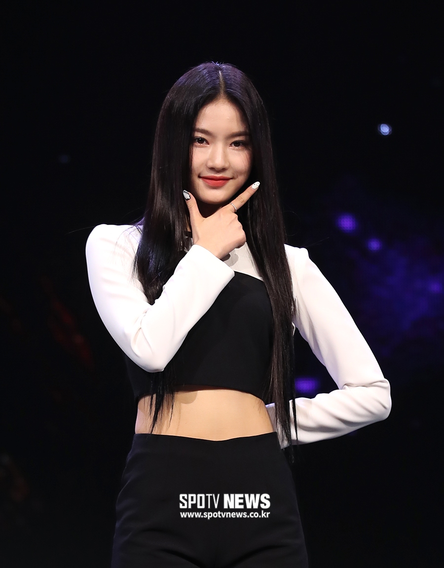 [포토S] 스테이씨 아이사, '오늘은 깜찍하게'