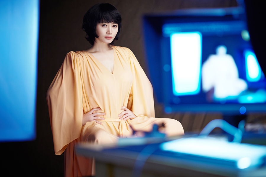 김혜수의 고백 "그래봤자 나약한 인간…카메라 앞에서 정직하고 싶다"[인터뷰S]