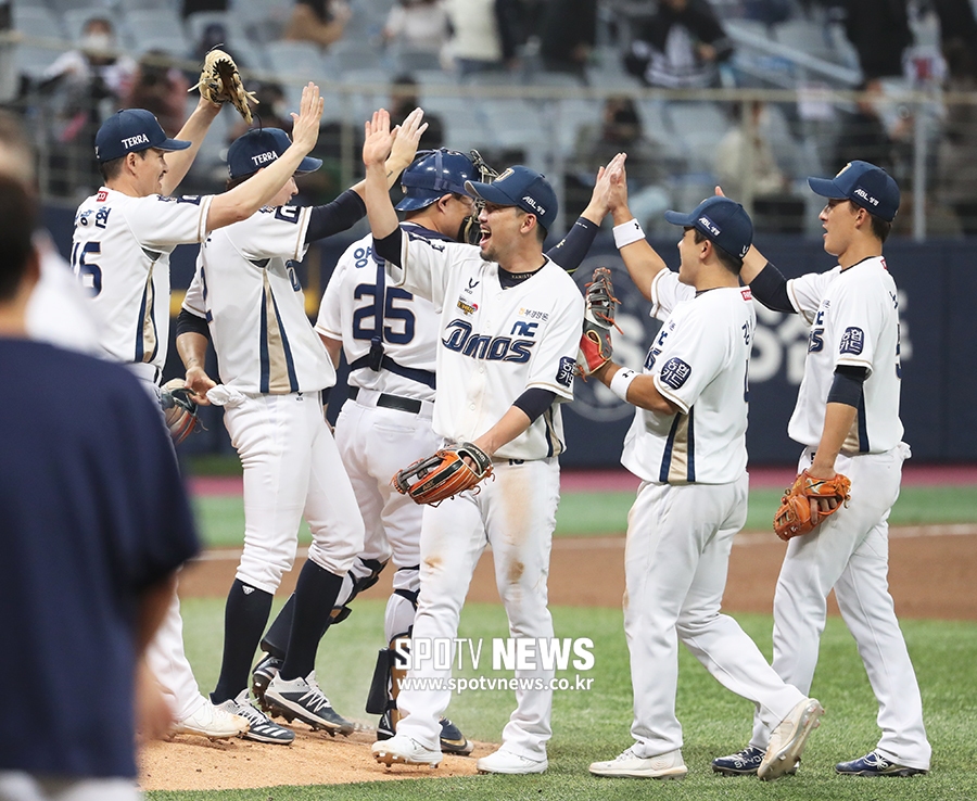 [포토S] NC, '한국시리즈 1차전 승리, 우승 확률 75% 잡았다!'