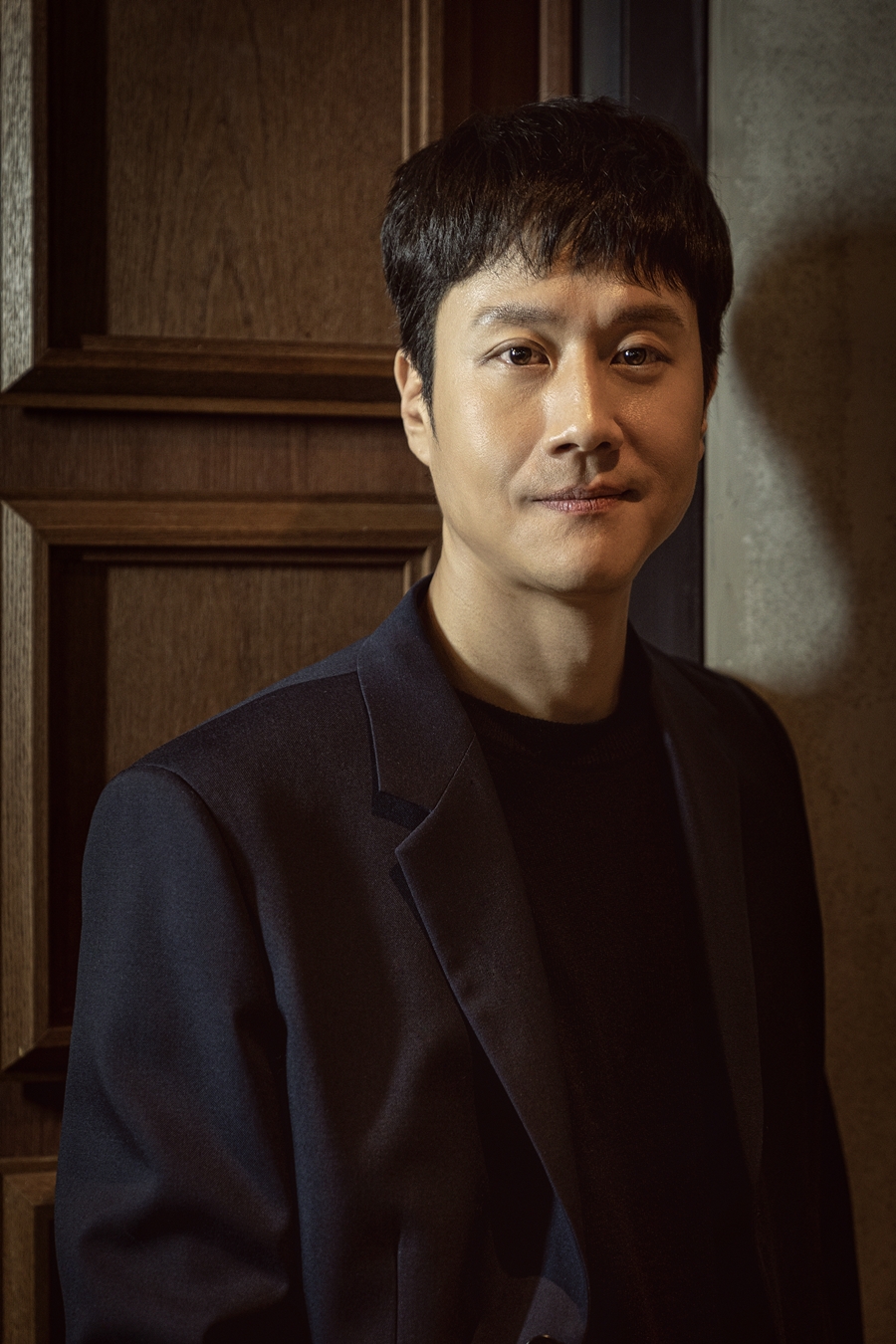 '이웃사촌' 정우 "천만감독 이환경, 에너지 느껴보고 싶었다"[인터뷰S]