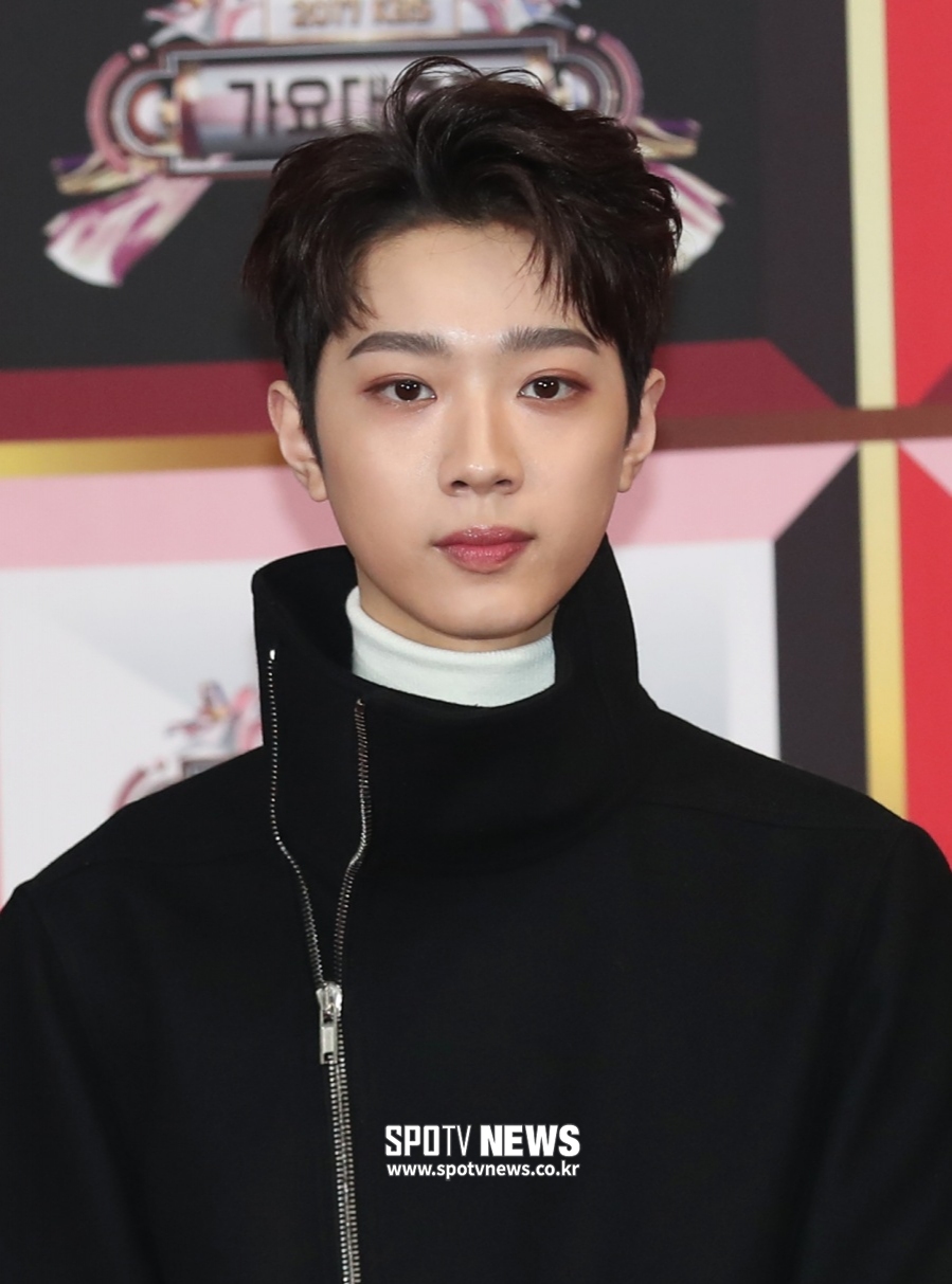 '길거리 흡연' 라이관린, 이번엔 열애설…"지금은 일 위주로 열심히 할 단계"