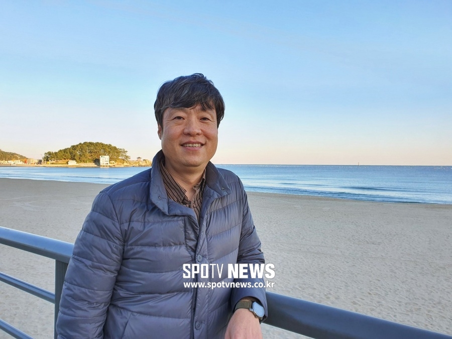 [직격인터뷰①]롯데 허문회 감독이 밝혔다 “단장님과 불화설은…”