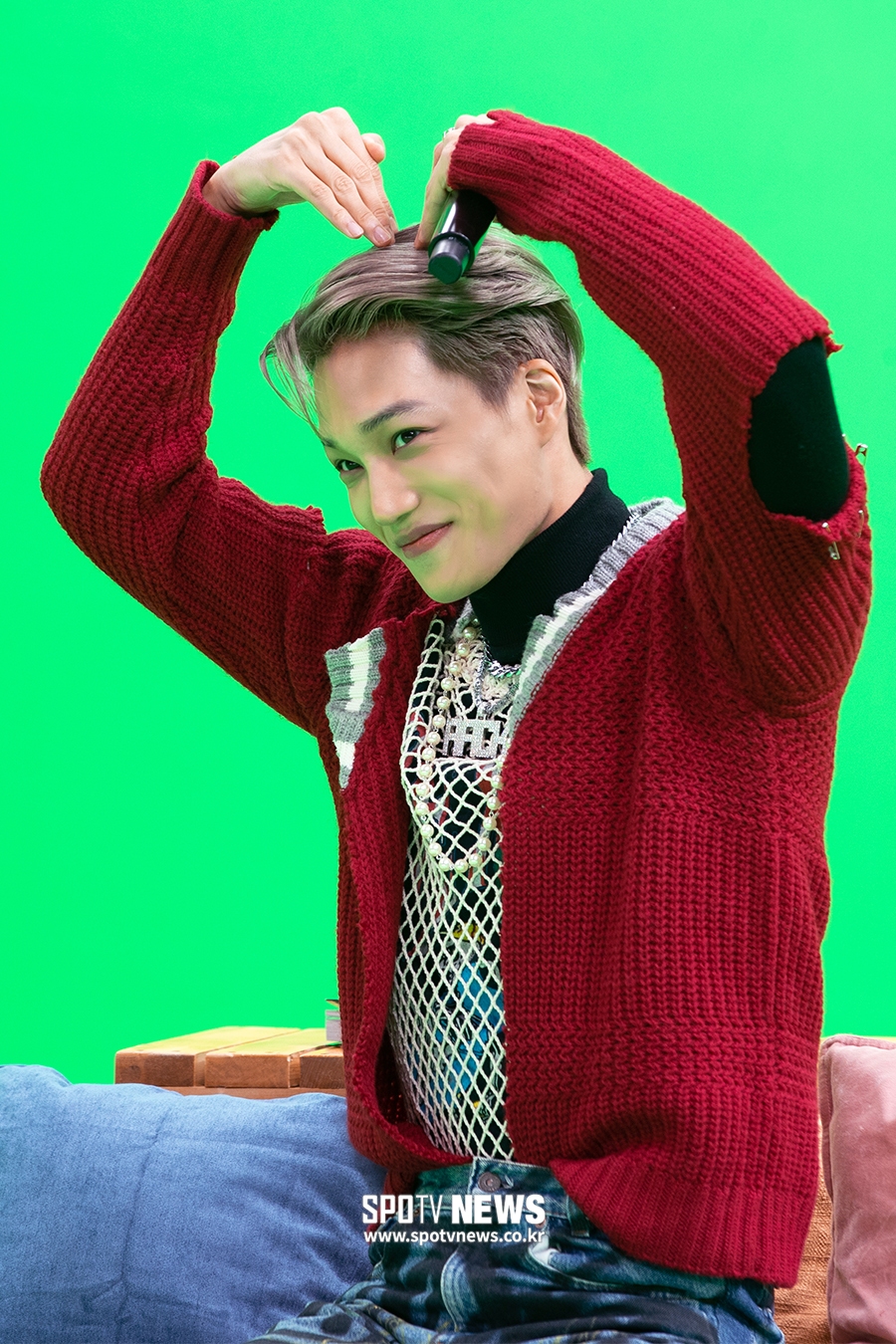 [포토S] 엑소 카이, '하트 받으세요!'