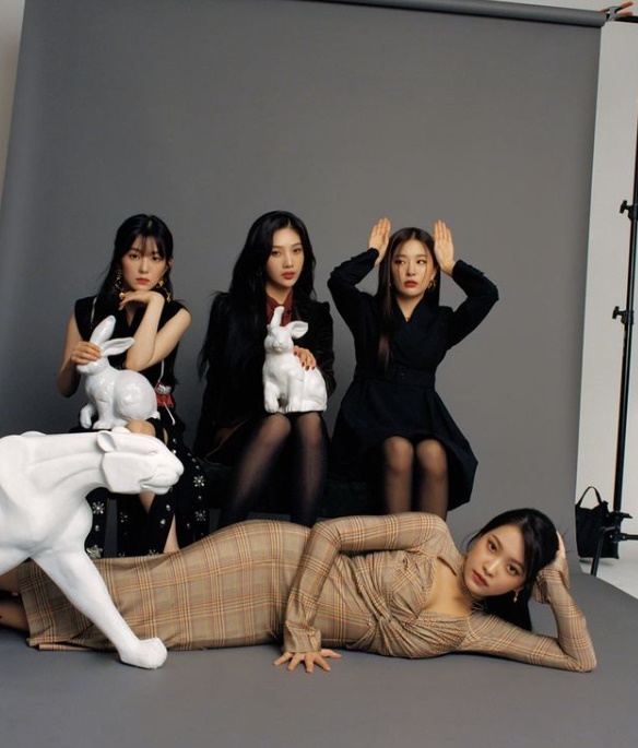레드벨벳 아이린, '갑질 파문'후 첫 근황…냉미녀, 살이 쏙 빠졌네