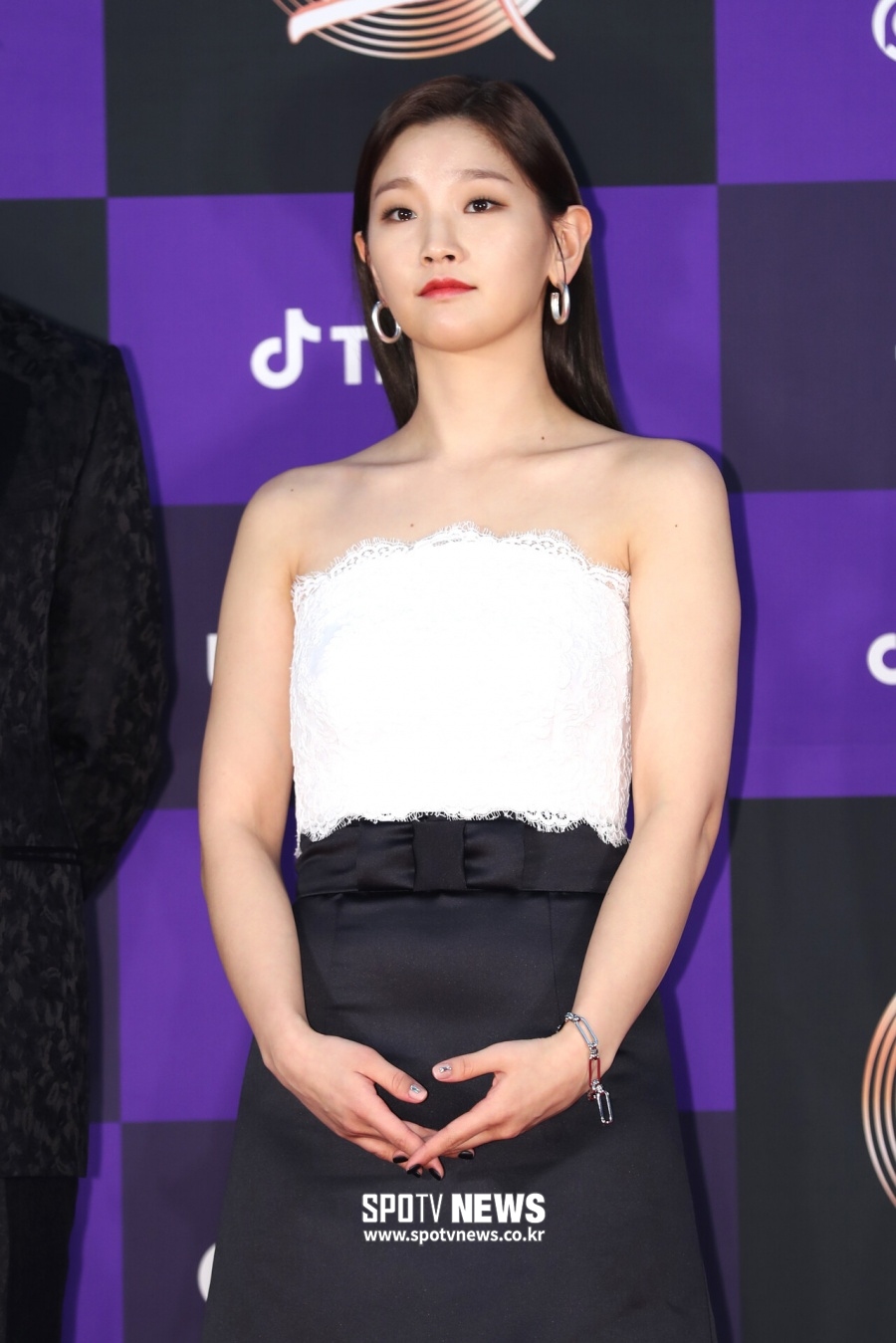 박소담, 코로나 확진자 접촉→검사후 자가격리 "연극 중단, '갬성캠핑' 정상방송"[종합]