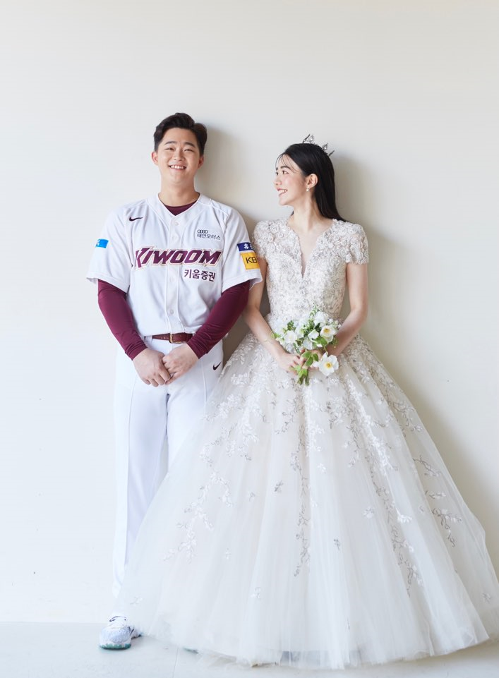 키움 내야수 전병우, 12일 이예진 씨와 백년가약