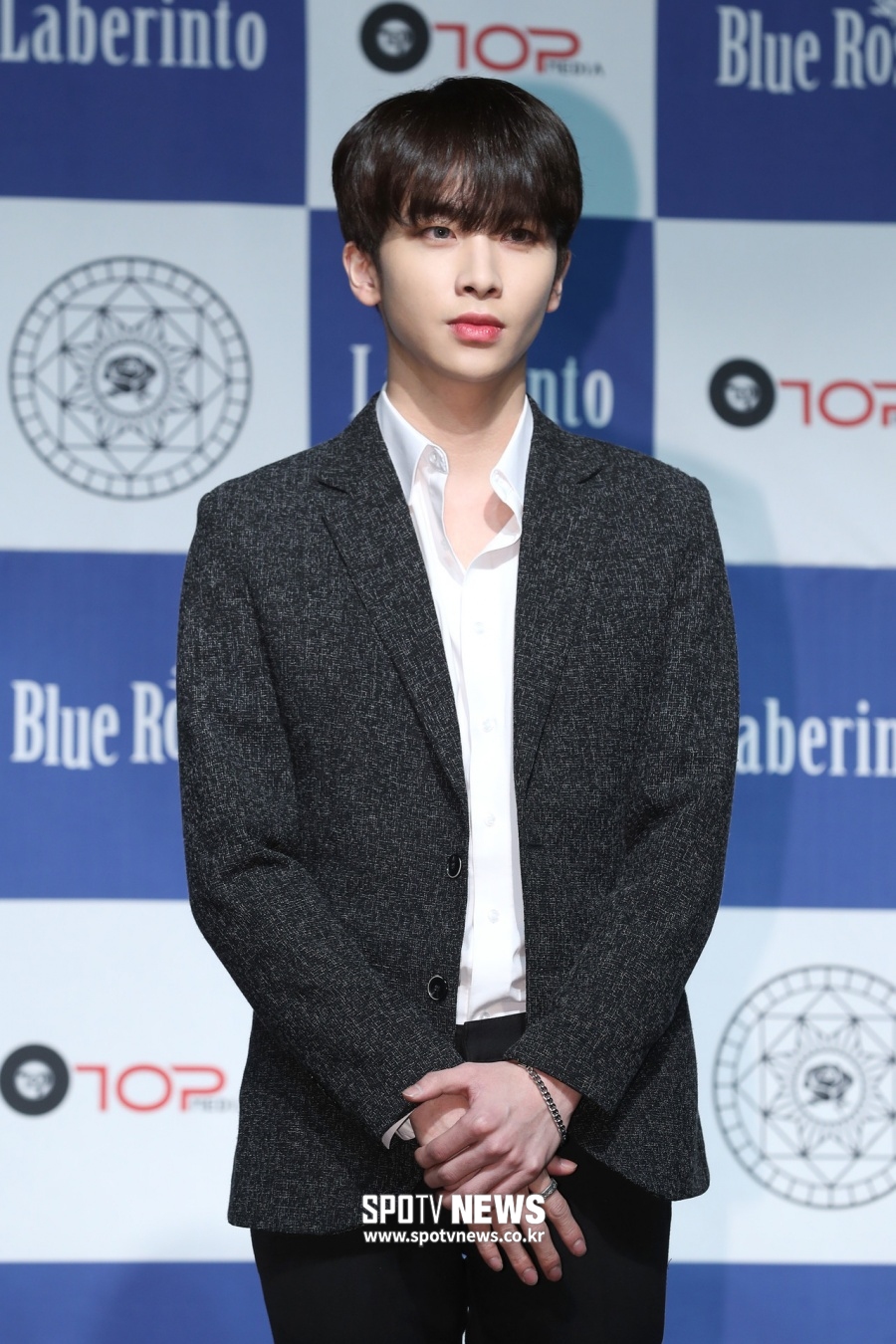[단독]업텐션, 3번째 코로나 확진자 나왔다…샤오, 자가격리 중 양성판정(종합)