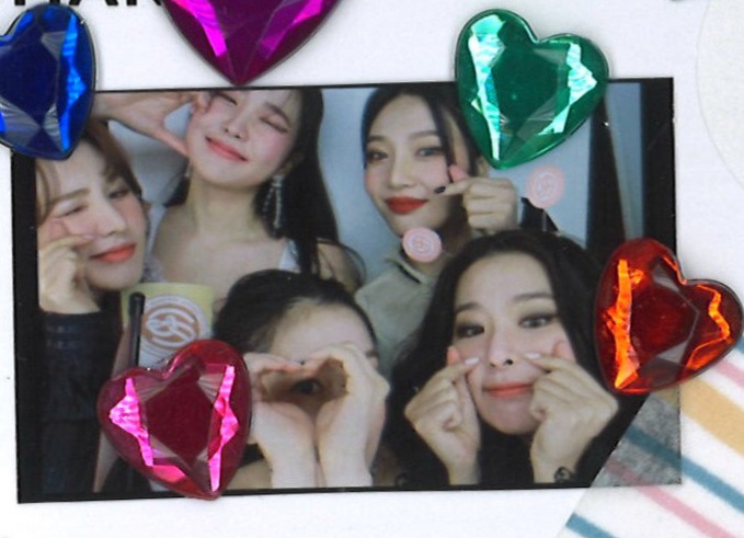 레드벨벳, '갑질' 아이린·'부상' 웬디 합류한 밝은 근황…완전체 복귀