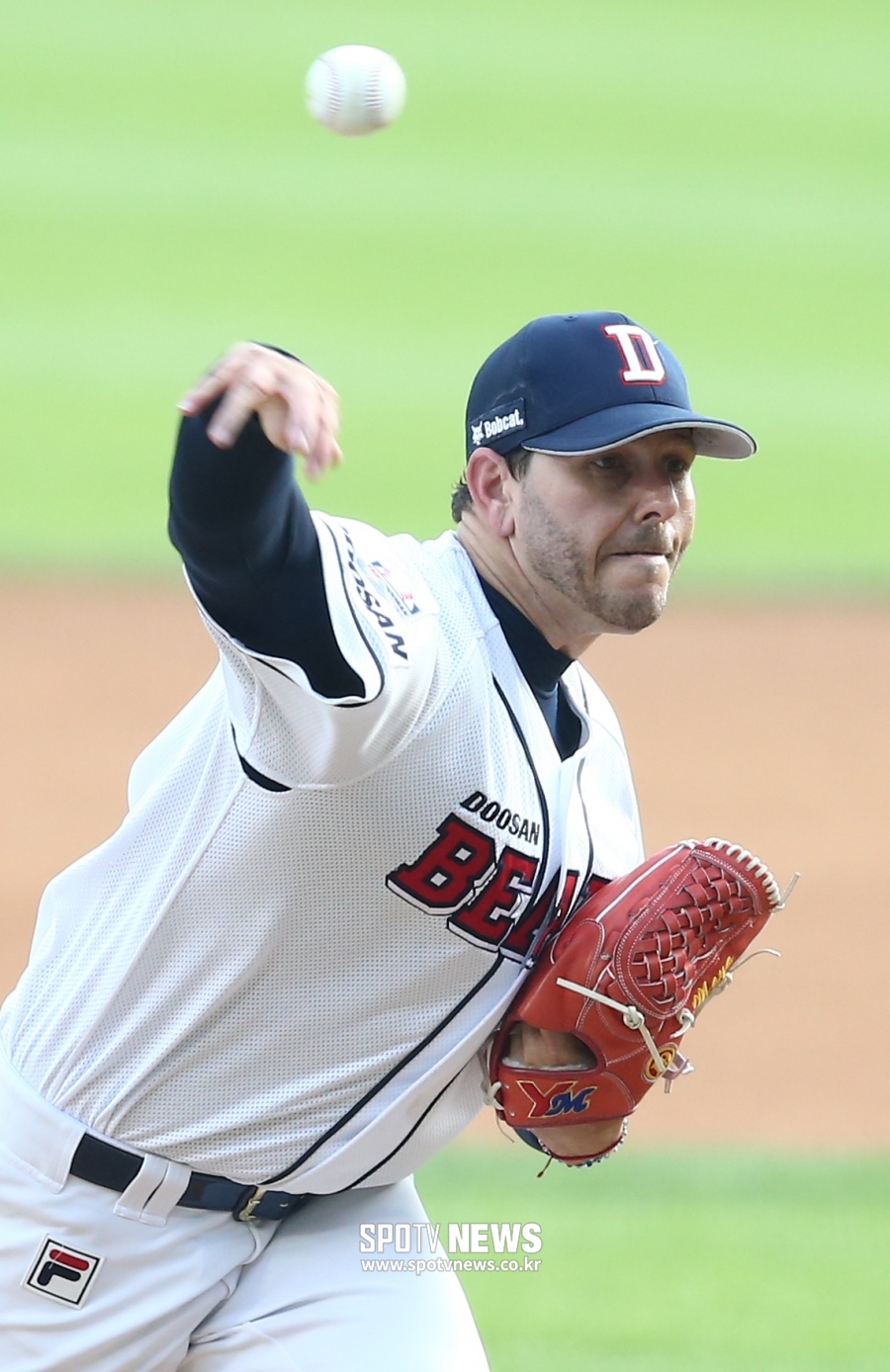 KBO 노히터 투수, '야생마' 푸이그 막고 승리투수