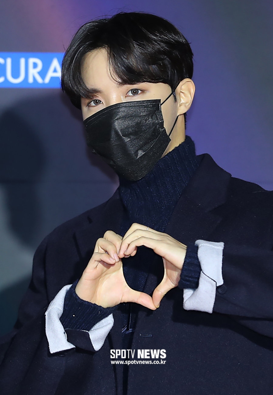 [포토S] 방탄소년단 제이홉, '눈빛에 빠진다'