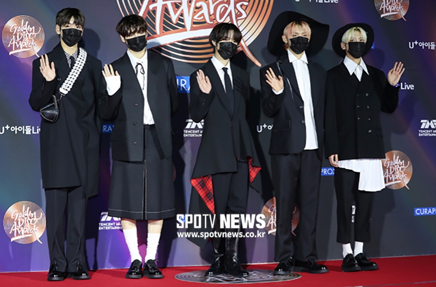 [포토S] TXT, 독특한 패션