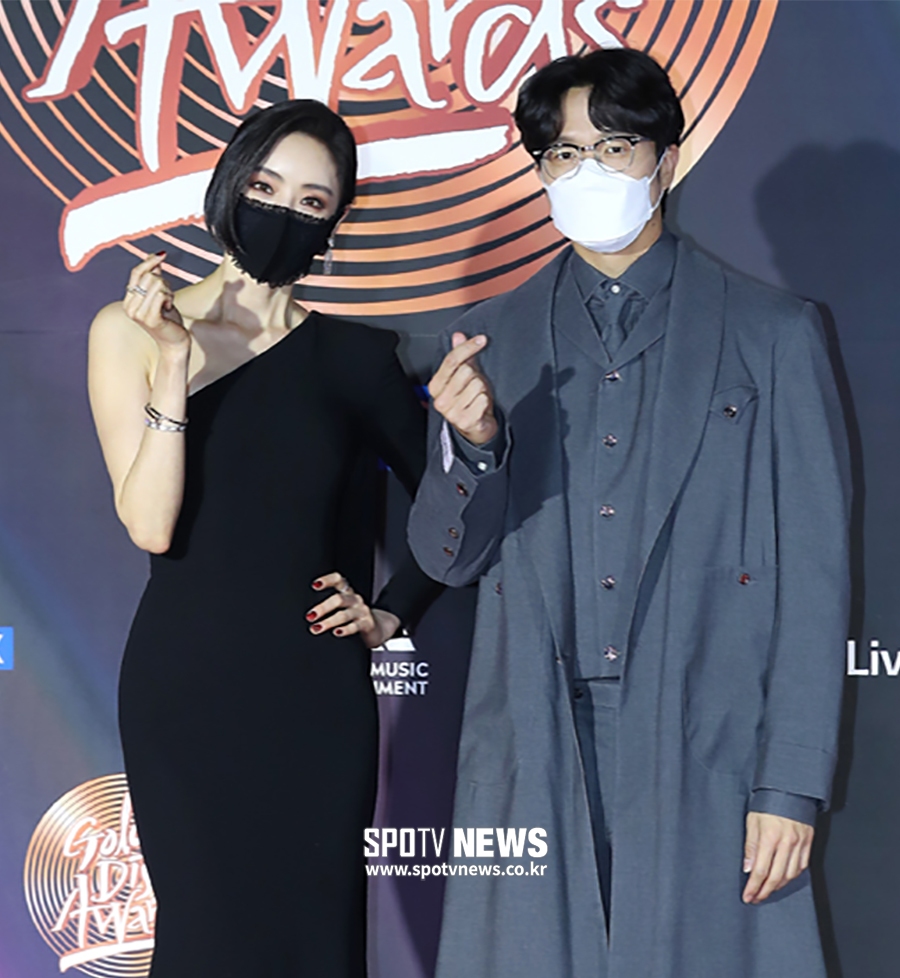 [포토S] 성시경-이다희, 골든디스크 MC!