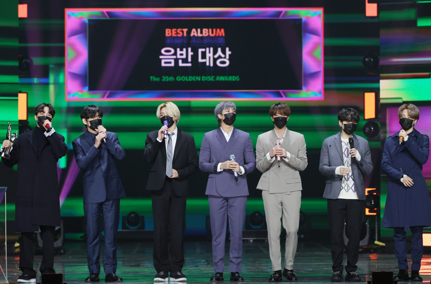 '골든디스크' 방탄소년단, 영예의 음반 대상…조정석 OST상→엑소 3관왕[종합]