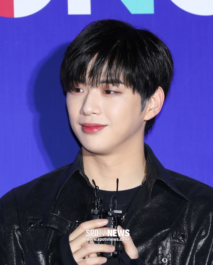 강다니엘, 오는 2월 컴백…'국민센터'의 귀환[공식입장]