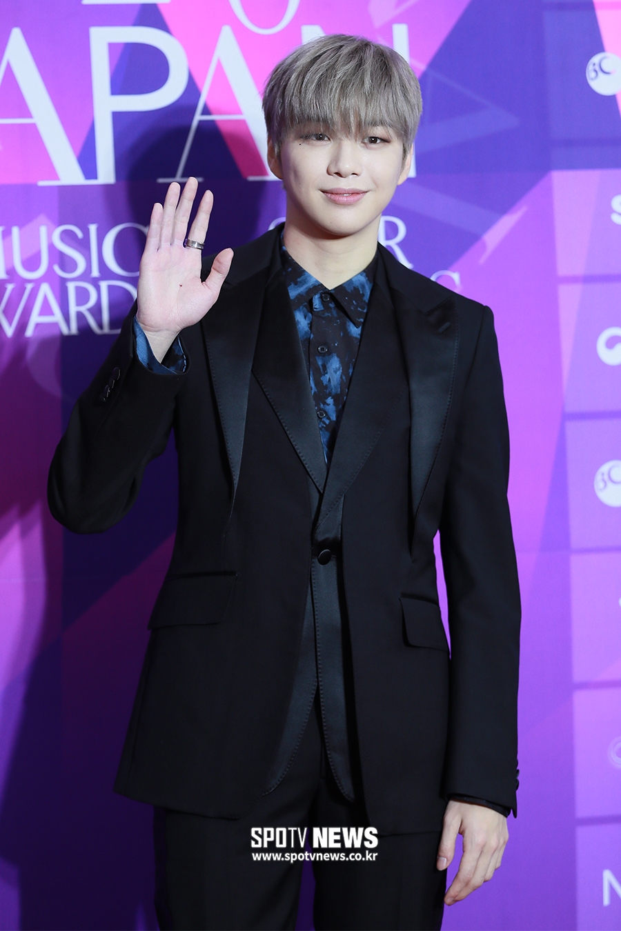 [포토S] 강다니엘, 사랑스러운 강아지상