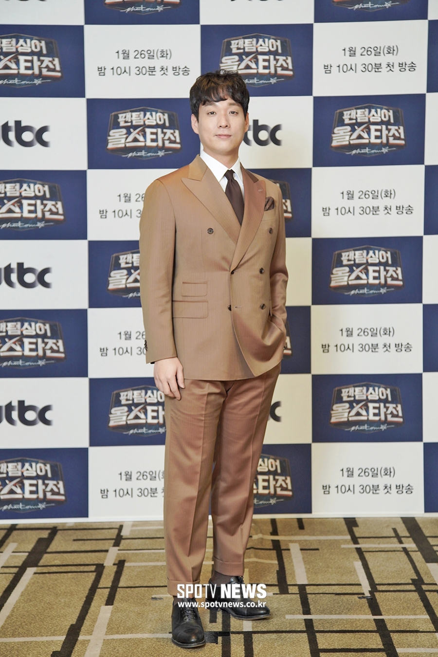 [포토S] 김주택, 브라운 스튜가 찰떡