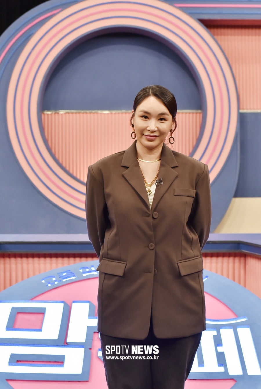 [포토]배윤정 '맘 편한 카페에서 만나요'