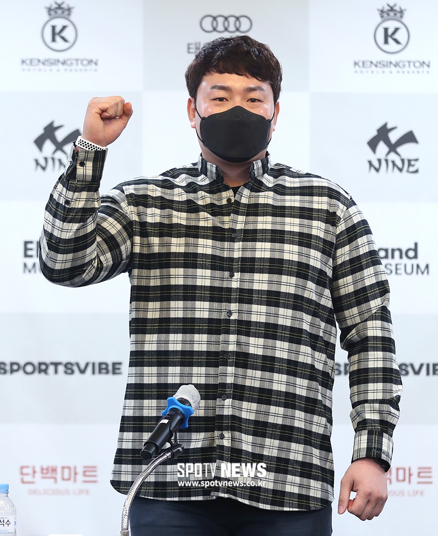 [포토S] 최지만, '이번 시즌도 기대해 주세요!'