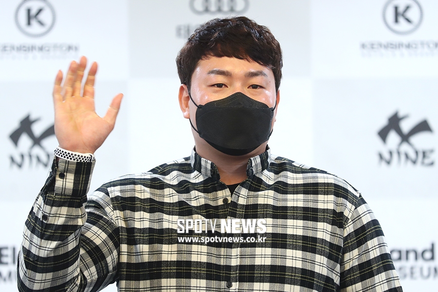 [포토S] 출국 앞둔 최지만, '하성아 얼른 와라'