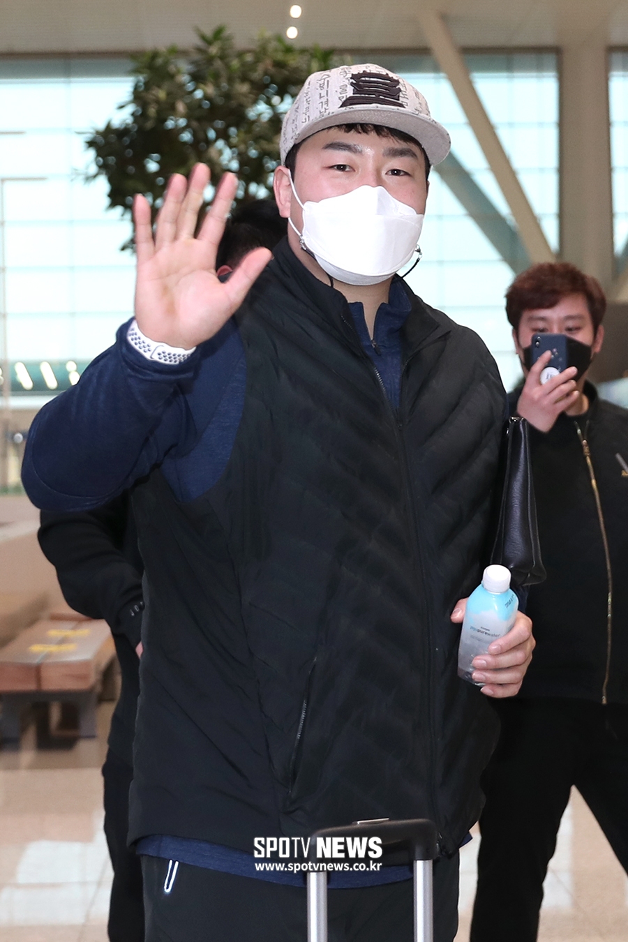 [포토S] 최지만, 홀가분한 마음으로 출국!