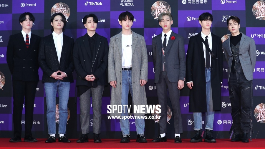 JB가 직접 밝힌 '완전체 갓세븐'…"절대 해체 아냐, 방법 모색 중"
