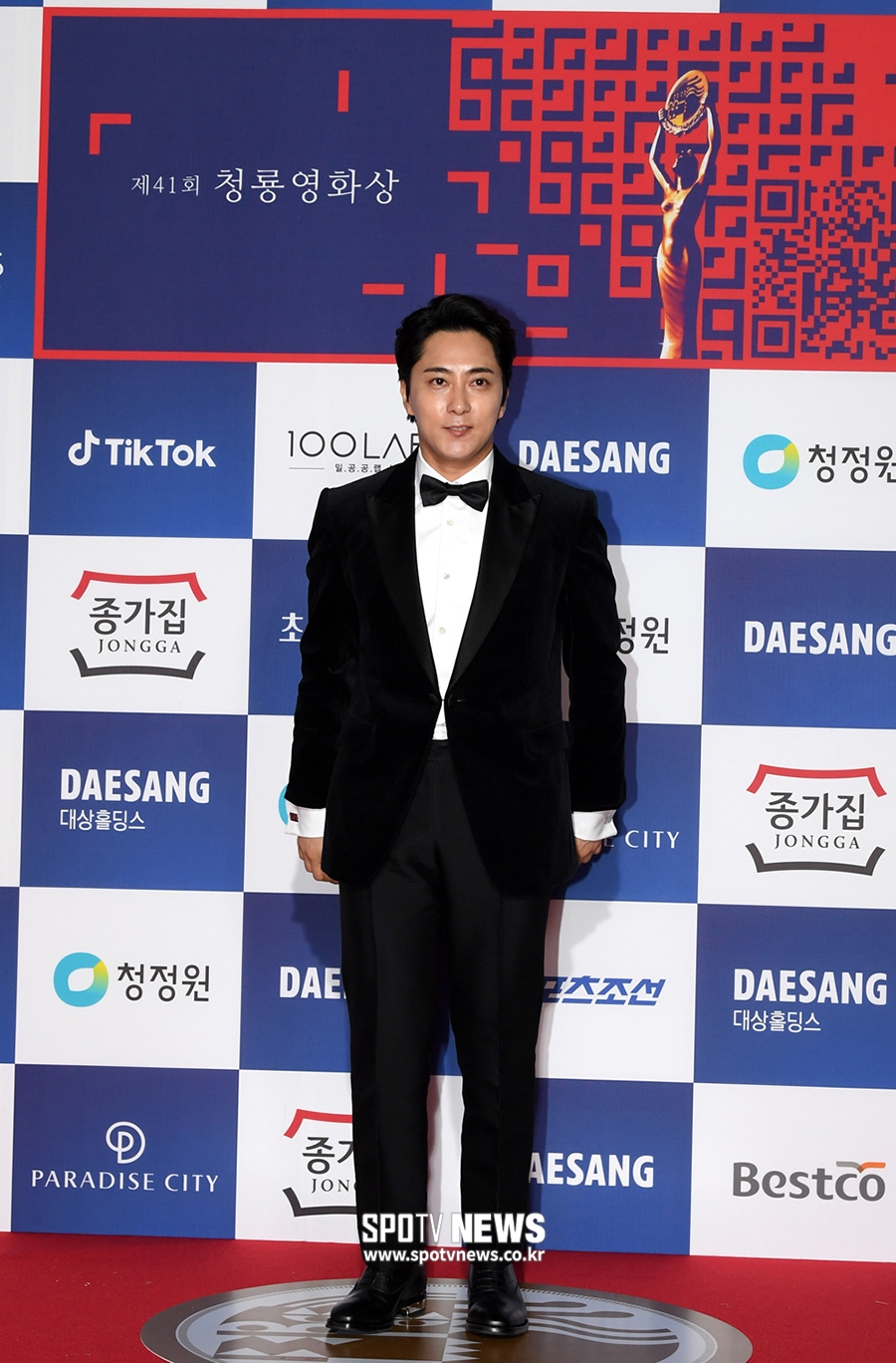 [포토S] 이봉근, '안녕하세요'