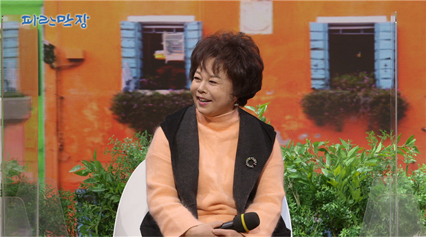 이경애 "전원주택 인테리어 공사, 10년째 마무리 안돼"('파란만장')