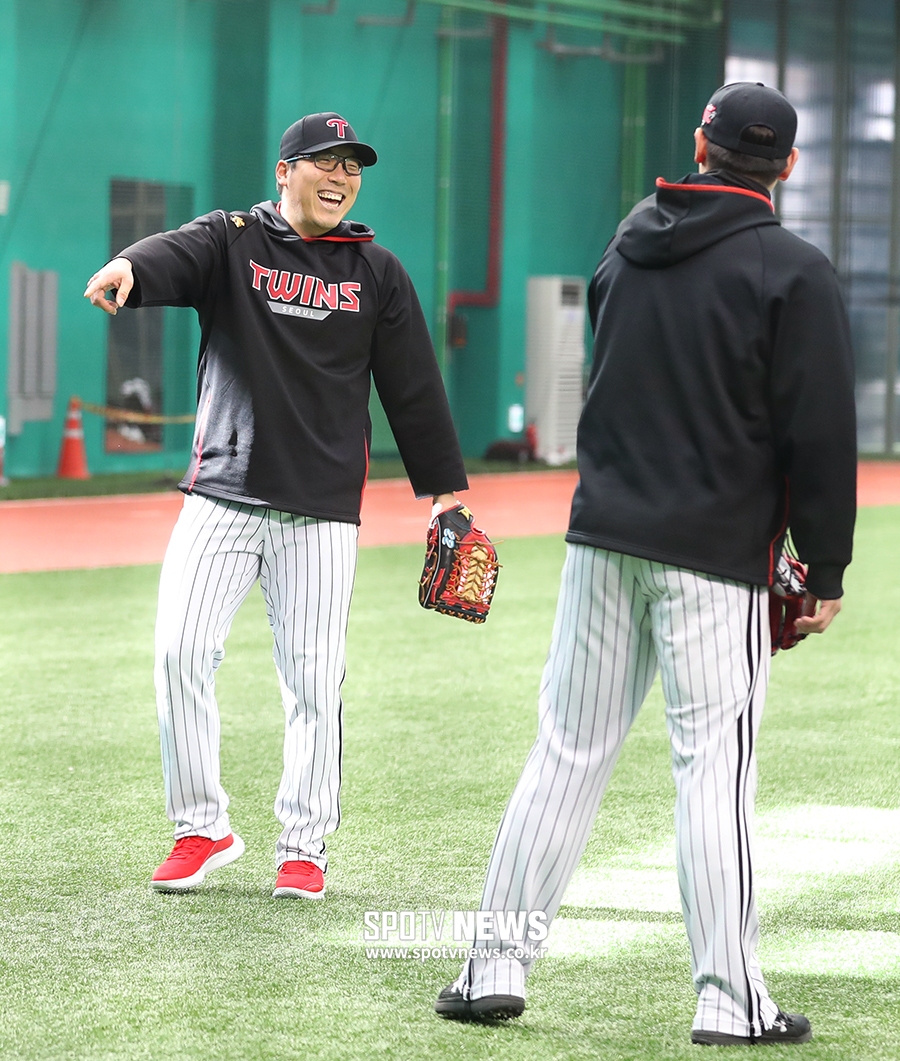 [포토S] 김현수, '훈련 분위기 최고'