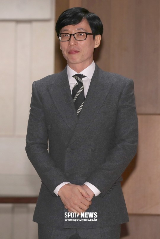 유재석, 집안 어려운 가장의 수술·입원비 전액 후원…역시 '미담 제조기'
