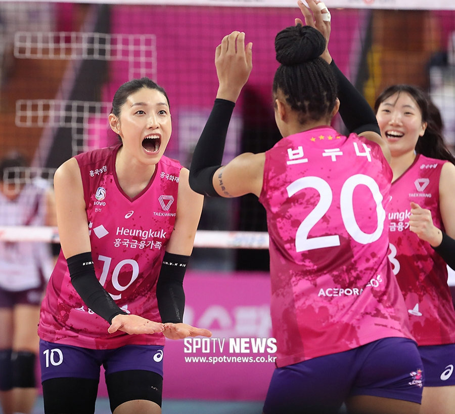 [포토S] 김연경-브루나, 호흡이 척척!