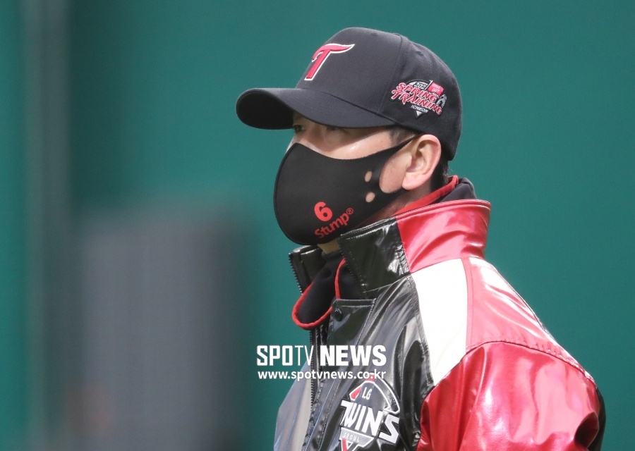 이천 부필리 안녕…LG는 남쪽으로 간다