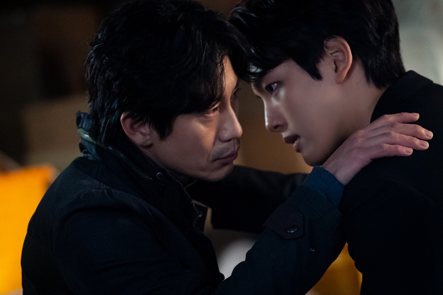 JTBC '괴물', 시청자 끌어모으기 승부수…6일 1-5회 연속편성