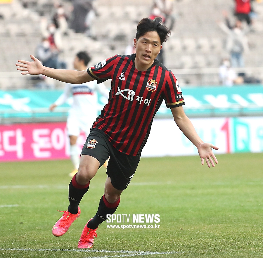 [포토S] 니상호, 골 넣고 날개 세리머니!