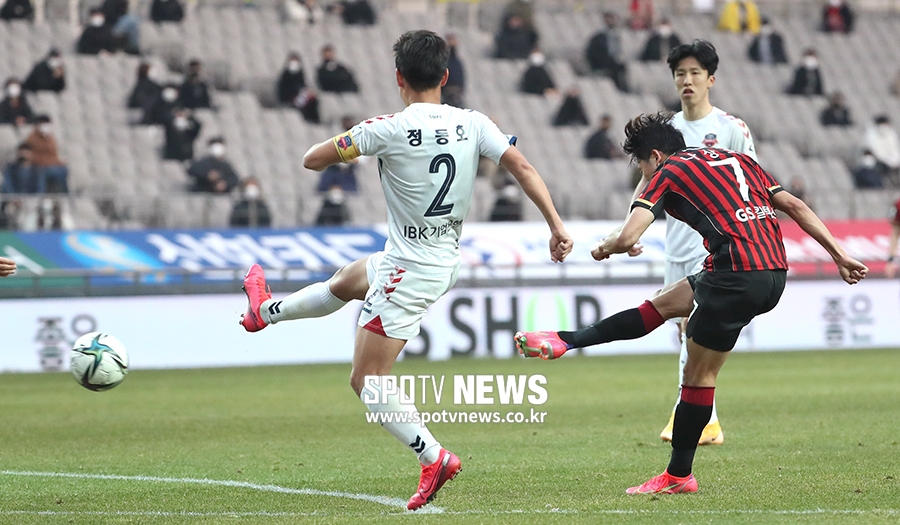 [포토S] 나상호, 멀티골 폭발!