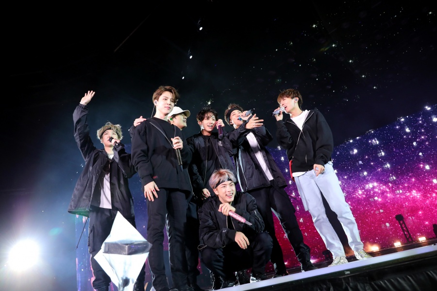 방탄소년단 영화 '브레이크 더 사일런스: 더 무비', 15일 TV 첫 공개