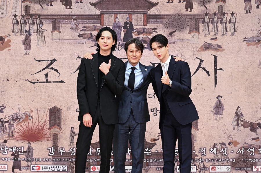 엑소시즘 버무린 조선판 심령물…'조선구마사', 감우성-장동윤의 분투[종합S]