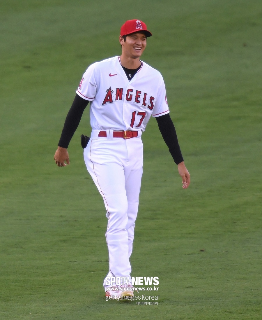 "괴상한 오타니, 예측 어려워" ESPN MVP급 성적 예상