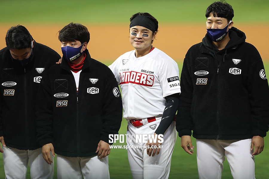 [포토S] 추신수, '웃는게 웃는게 아니야'