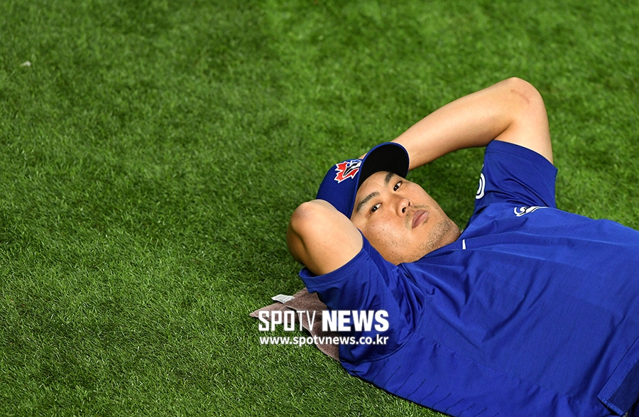 [포토S] 류현진, 시즌 첫 승을 위한 준비