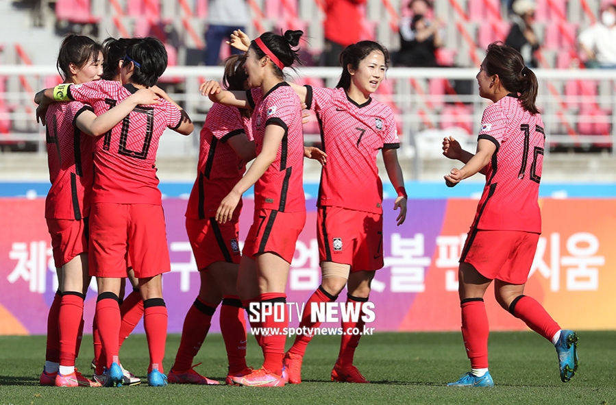 [포토S] 동점골 넣은 한국