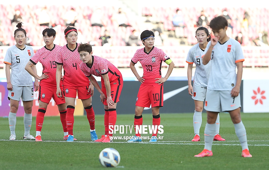 [포토S] 중국에 PK 허용한 한국