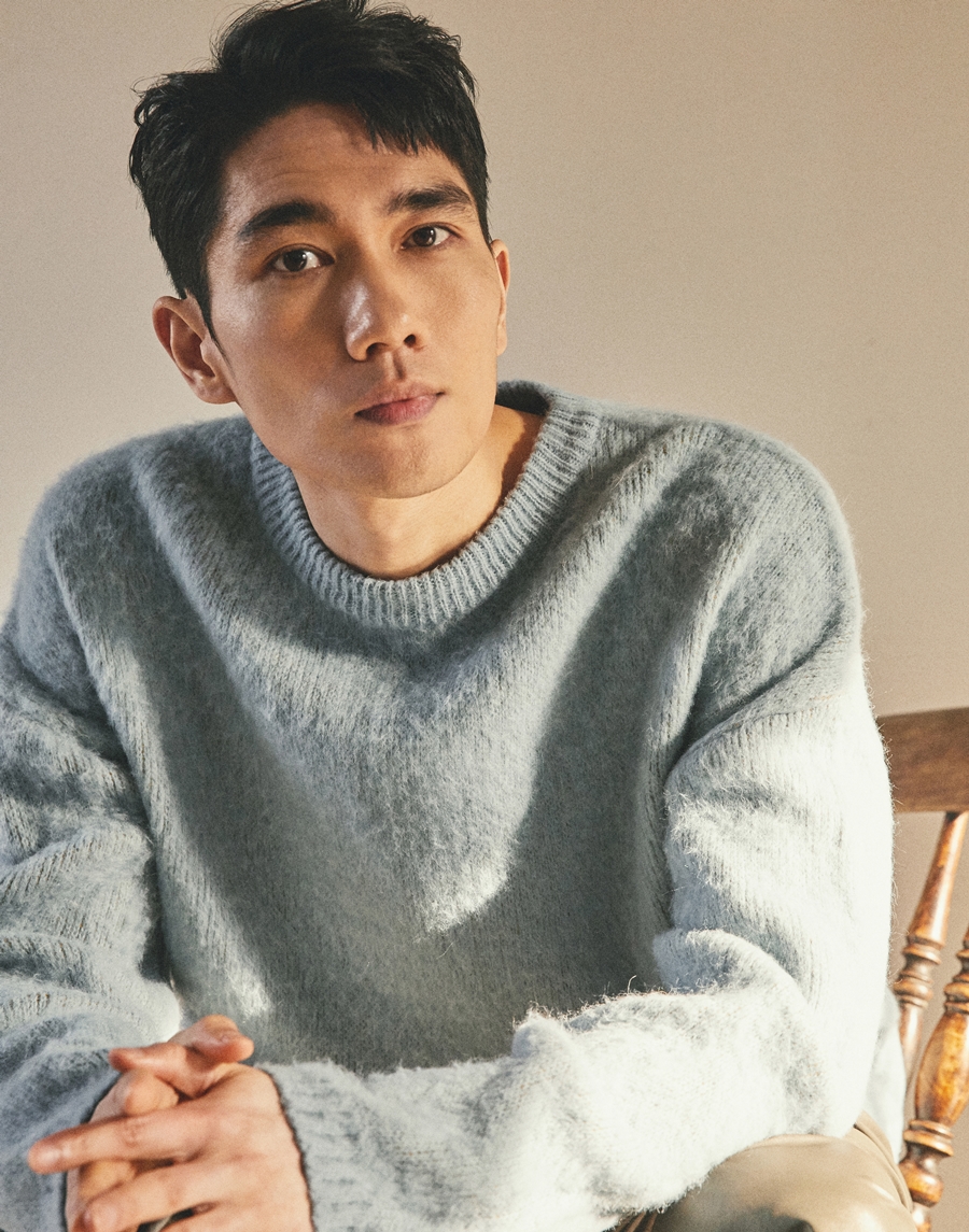 '낙원의 밤'의 내성적인 갱스터 엄태구…"러블리하지 않습니다"[인터뷰S]