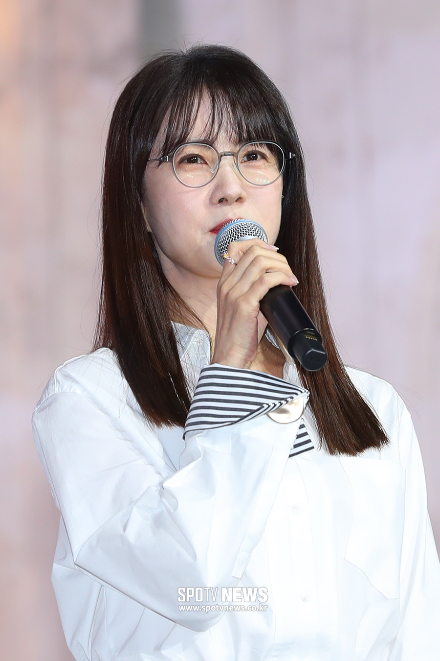 [포토S] 박소현, 뉴이스트 쇼케이스 MC